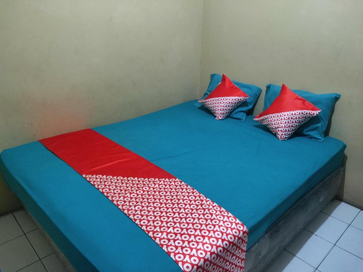 Oyo 90041 Hotel Sinar Lumayan Syariah Balikpapan  Exteriör bild