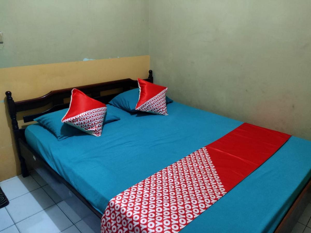Oyo 90041 Hotel Sinar Lumayan Syariah Balikpapan  Exteriör bild