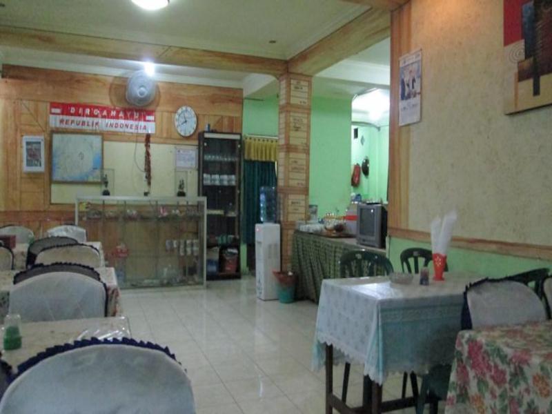 Oyo 90041 Hotel Sinar Lumayan Syariah Balikpapan  Exteriör bild